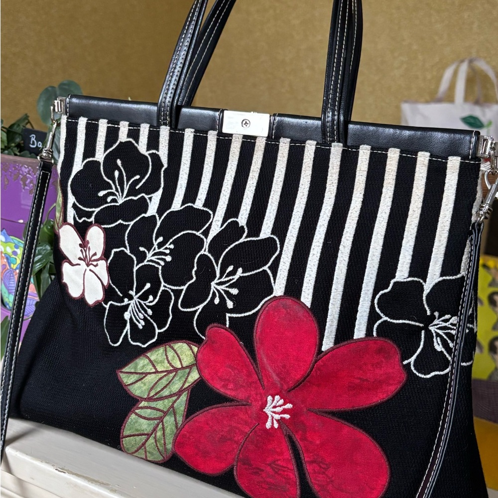 Isabella Fiore Black and Red Floral Sequined Handle/Shoulder Bag - Picture 2 of 11